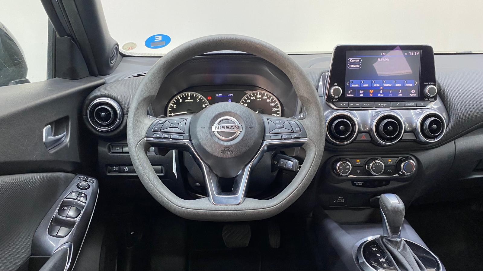 NISSAN JUKE 9